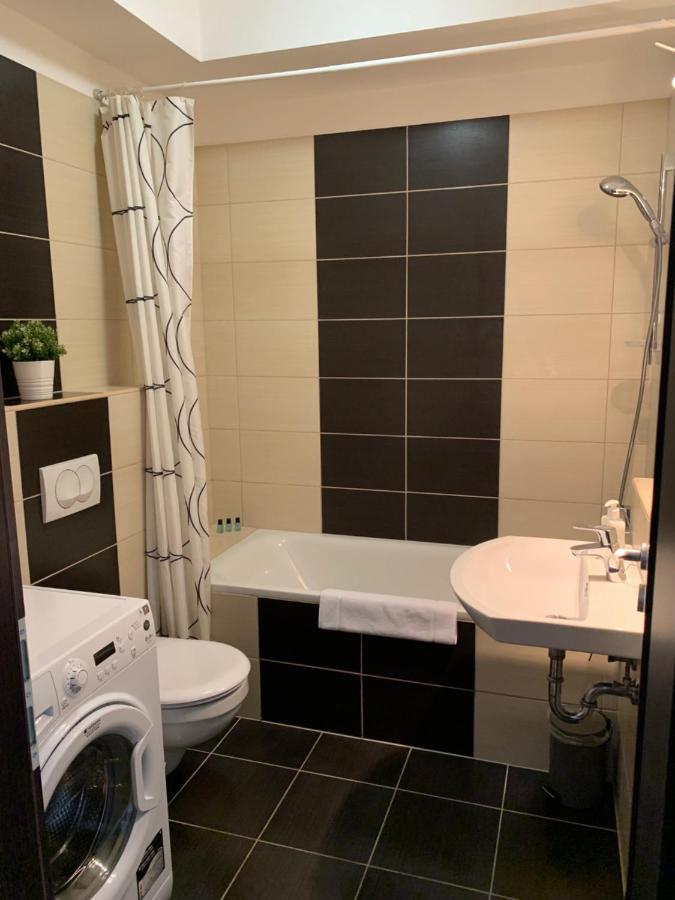 Corvin Sun Downtown Apartment Budapest Eksteriør bilde